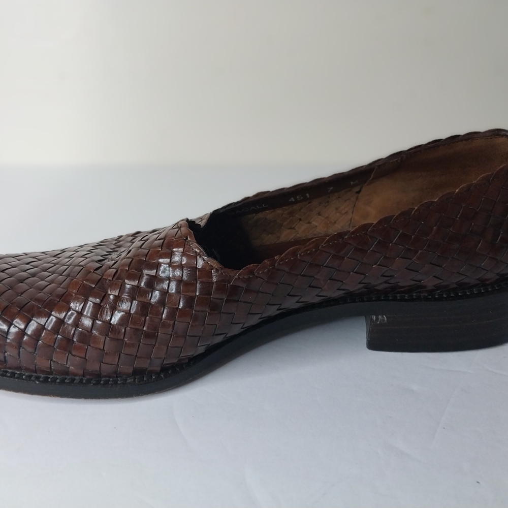 Mezlan Made In Spain Women's Woven Leather Slip-On Loafers in Brown - Picture 4 of 8